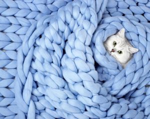 extreme-knitting-blanket-tutorial-3