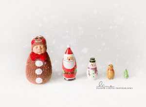 newborn-babies-christmas-photoshoot-knit-crochet-outfits-9-584ac7ae12543__880